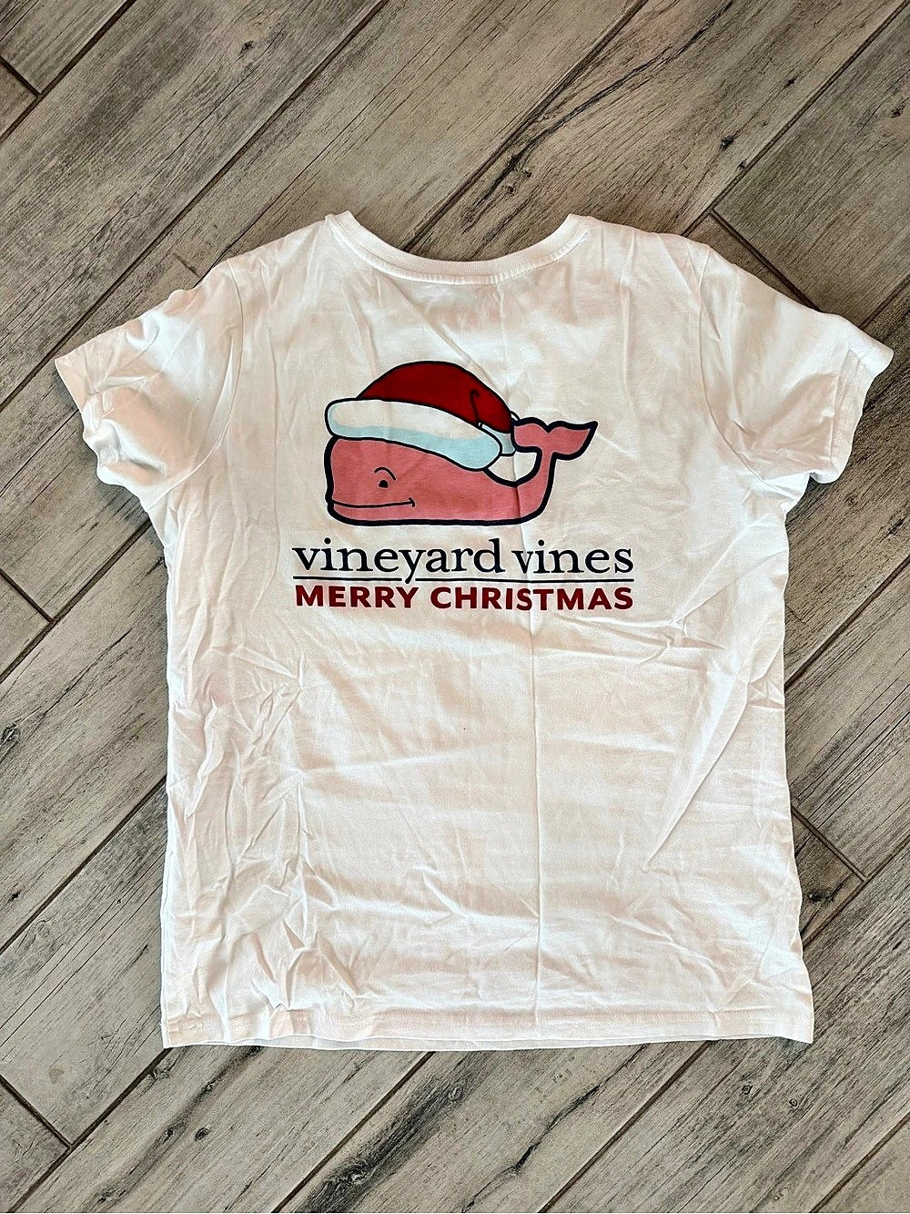vineyard vines Merry Christmas Santa Whale Pocket T-Shirt White Medium